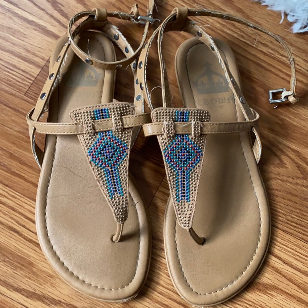Sandals with sparkles